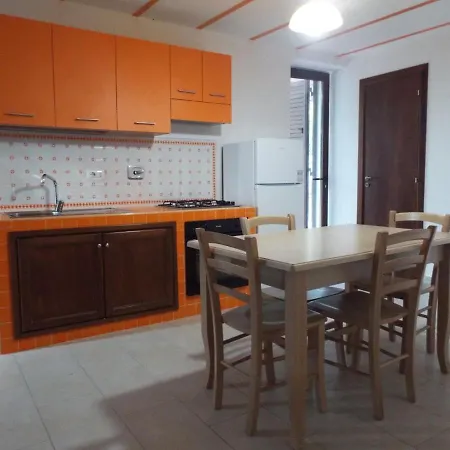 דירה Anfora Arancione