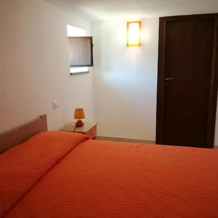 Anfora Arancione Apartmán *