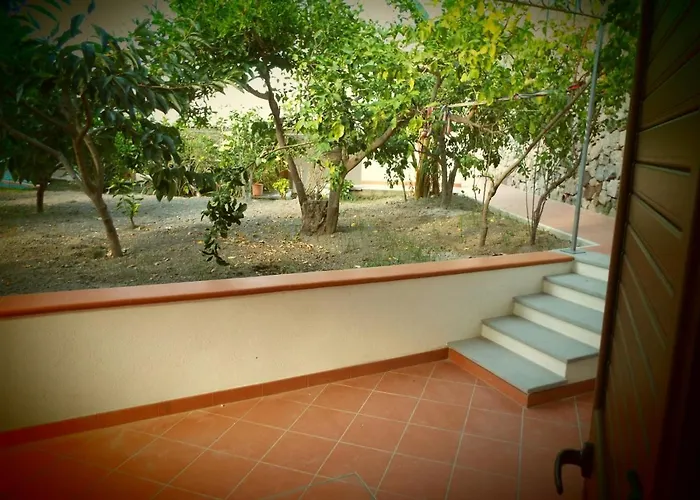 Anfora Arancione Apartment Canneto (Lipari)