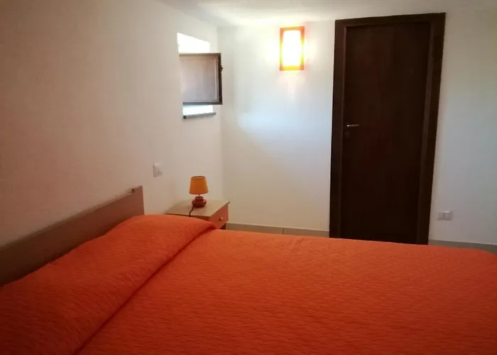 Anfora Arancione Apartment *