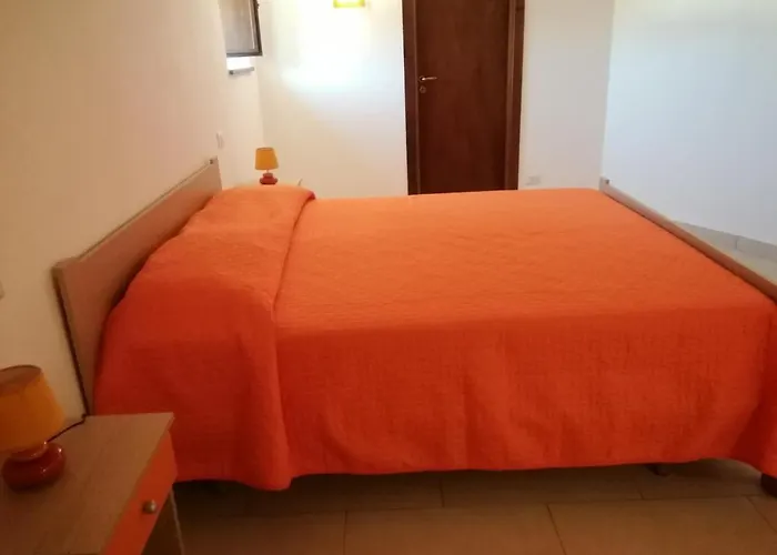 Anfora Arancione דירה קאנטו